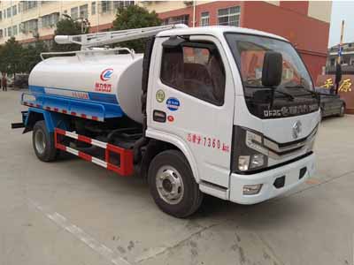 程力威牌CLW5070GXED6吸糞車