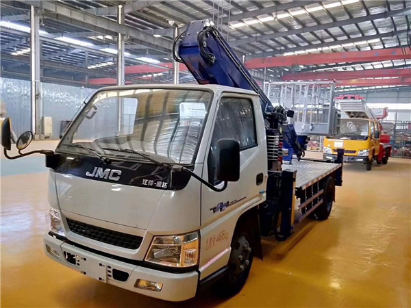 純進口21米藍牌高空作業(yè)車-程力高空作業(yè)車